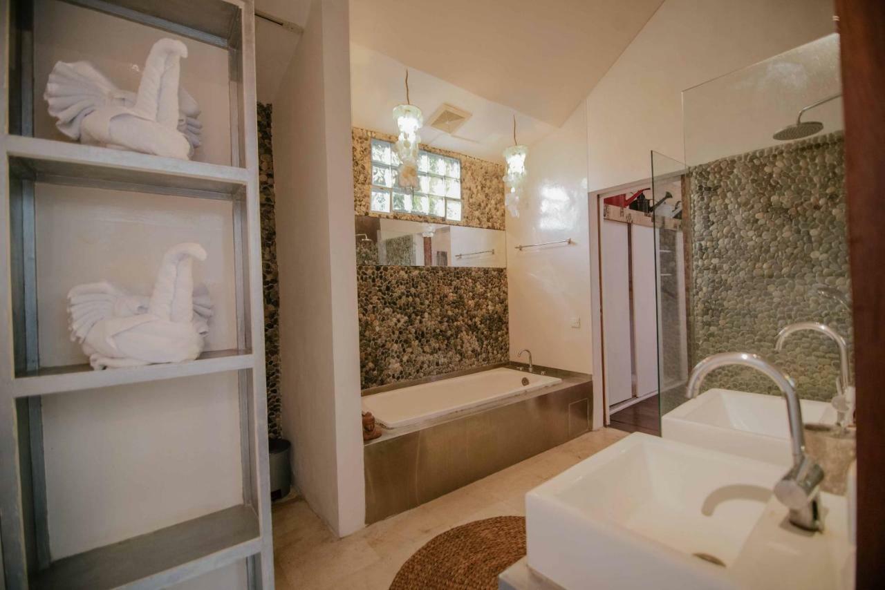 The Secret Jungle Villas Seminyak Exterior photo