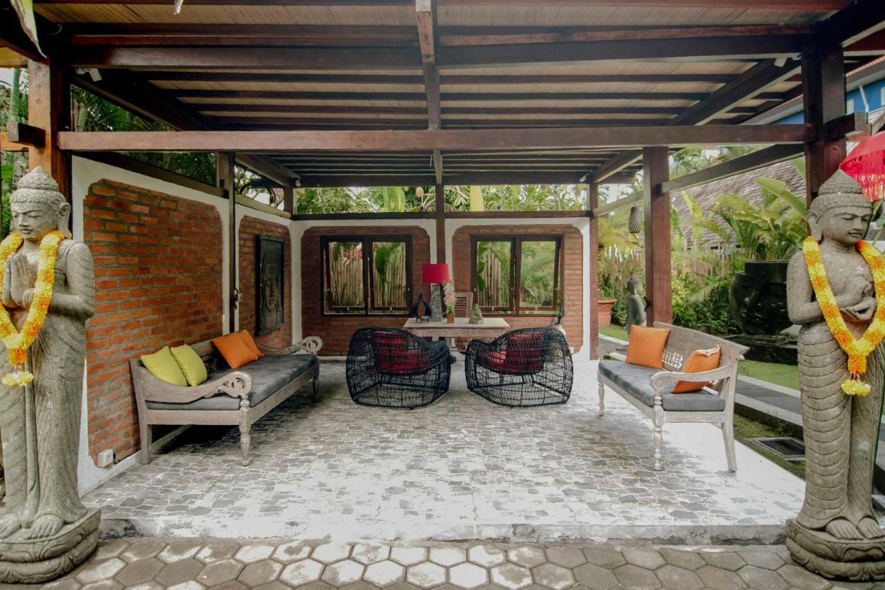 The Secret Jungle Villas Seminyak Exterior photo